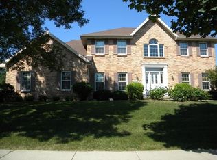 892 Eddington Dr, Sun Prairie, WI 53590