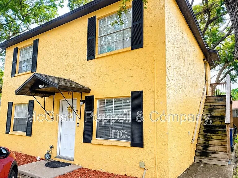 3828 Lakeshore Dr #B — Photo 1
