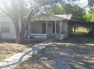 612 Alamo St, Eagle Pass, TX 78852