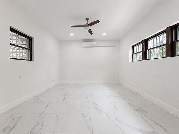 4th image of 69 Lewis Ave #2