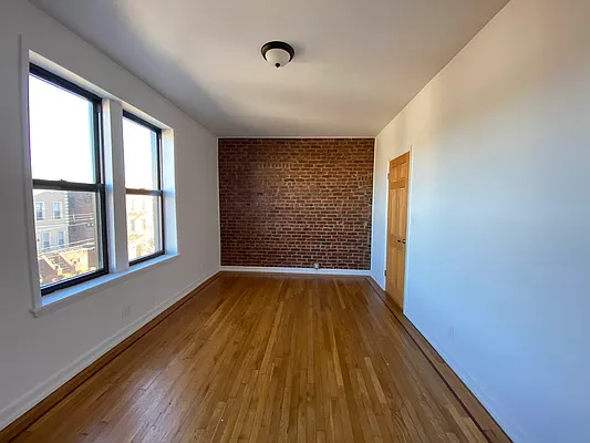 Rented by Parlor Real Estate Corp | media 14