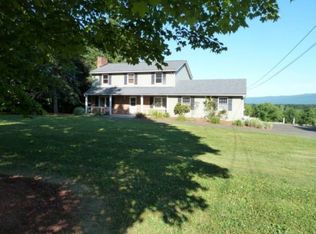 586 Sand Hill Rd, Gardiner, NY 12525