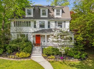 25 Hickory Dr, Maplewood, NJ 07040