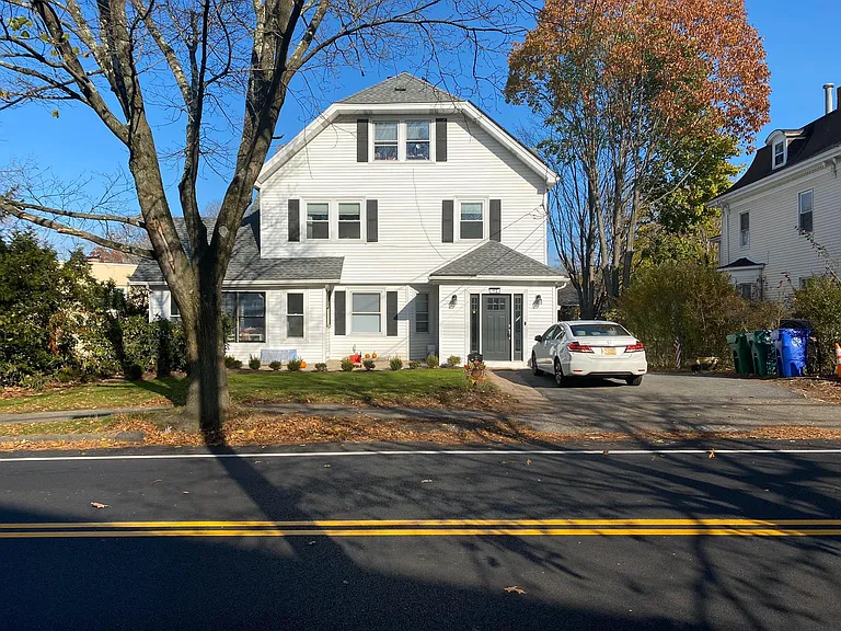112 Langley Rd — Photo 1