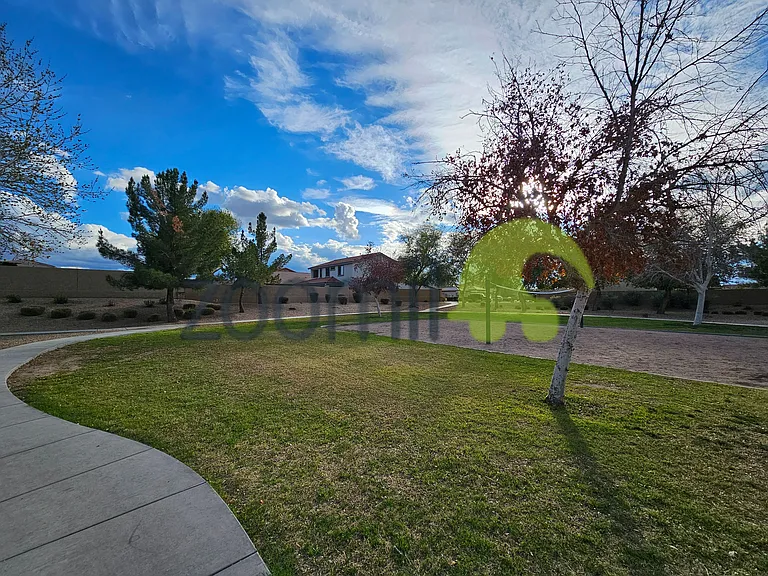 8805 W Glenn Dr — Photo 26
