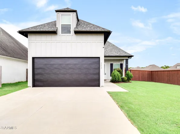 203 Olivewood Dr, Lafayette, LA 70508