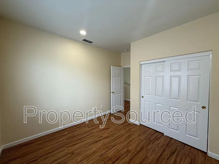 1830 Persimmon Way — Photo 37