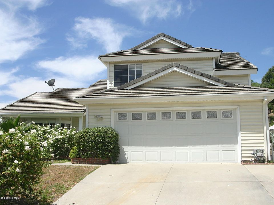 1st image of 10055 Orcas Ave