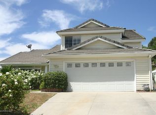10055 Orcas Ave, Sunland, CA 91040