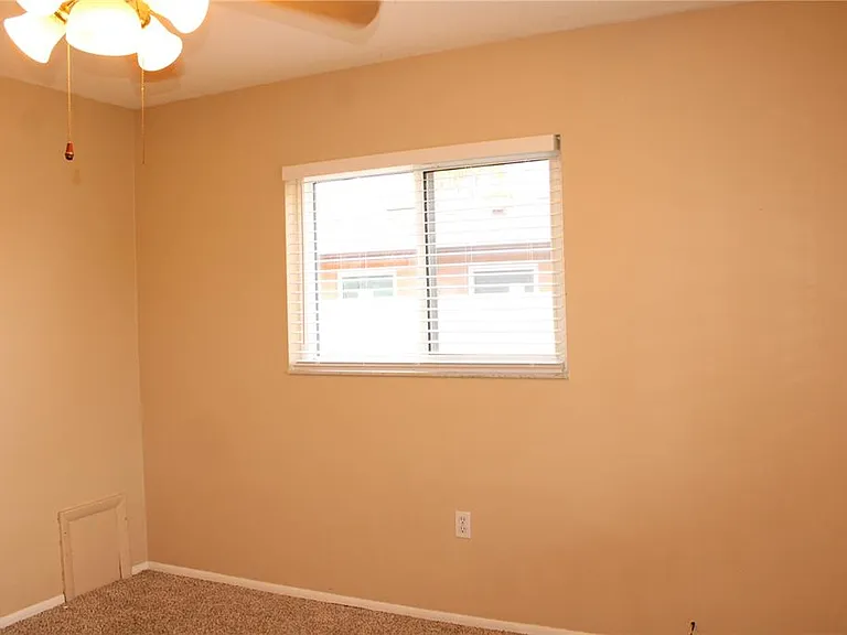 4215 18th Avenue Dr W — Photo 42