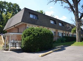 131 N Lincolnway APT 2, North Aurora, IL 60542
