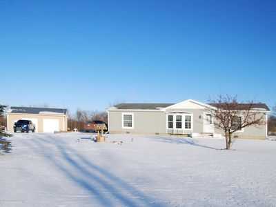 4285 S Ruess Rd, Owosso, MI, 48867
