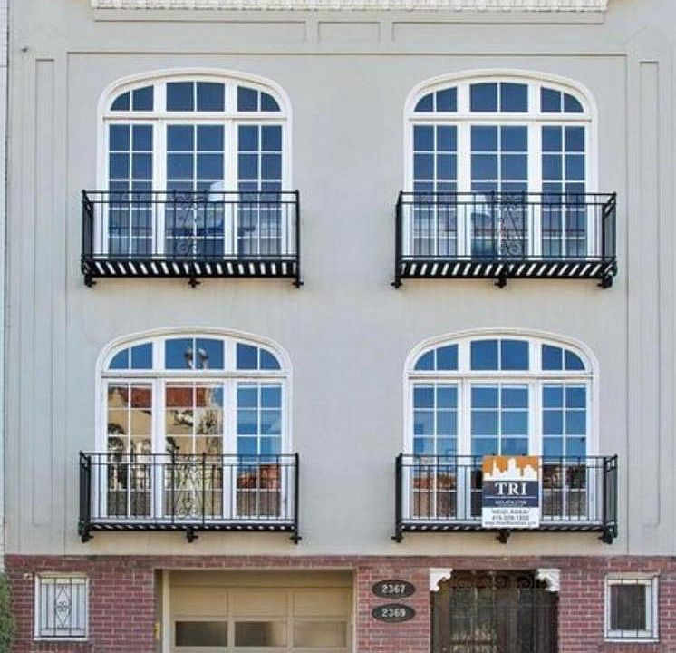1st image of 2367 Bay St #A