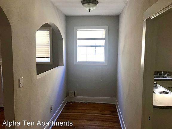 5th image of 2805 S Ferdinand Ave #6179644
