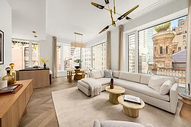 660 Lexington Avenue, #3A