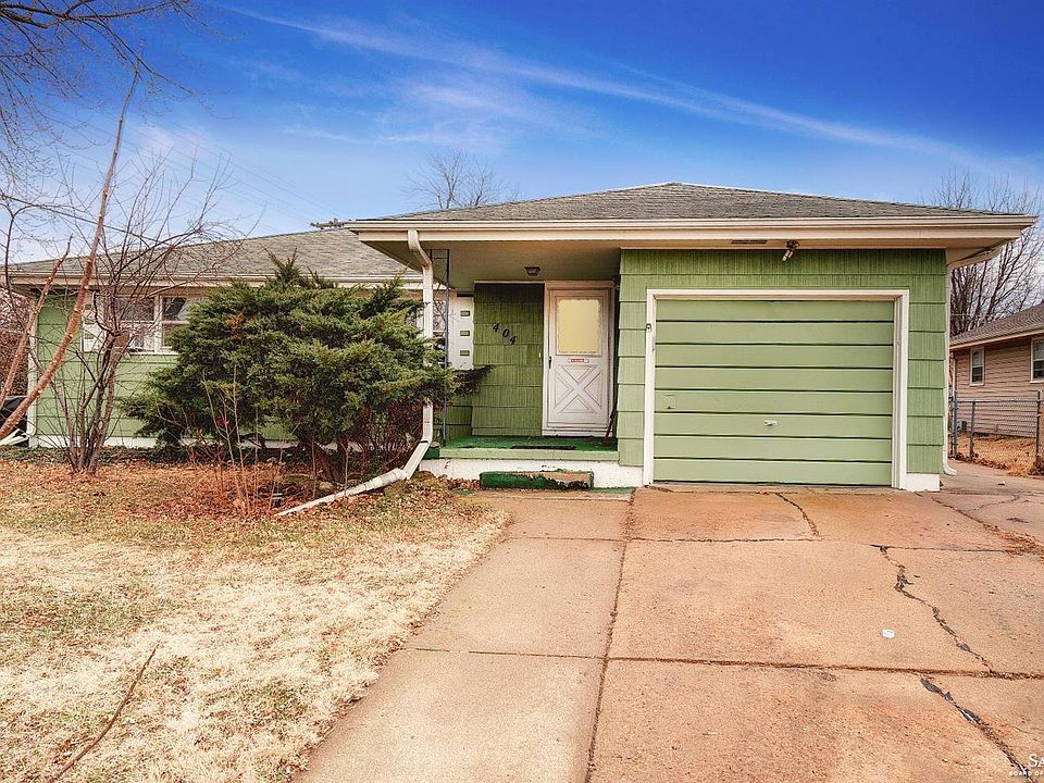 1st image of 404 E Parkway Ave