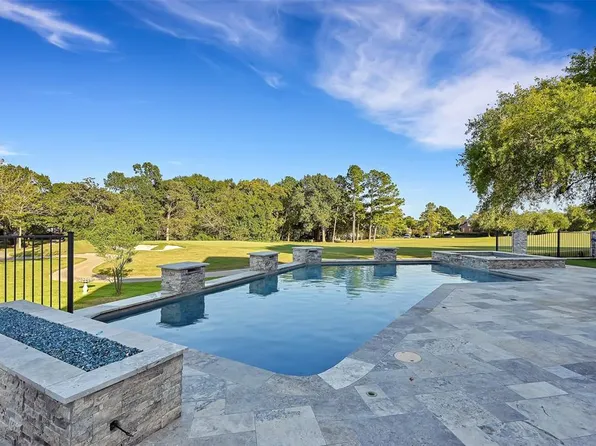219 Wick Willow Dr, Montgomery, TX 77356