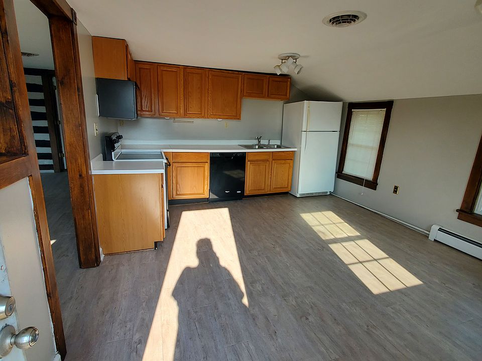 Full size Kitchen, very roomy has enough space for a kitchen table.