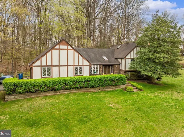 13011 Colt Dr, Clifton, VA 20124