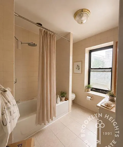 473 Bergen St #1 — Photo 3