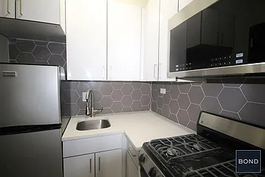 Rented by Bond New York