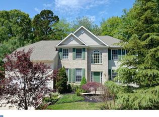 10 Coventry Dr, Voorhees, NJ 08043