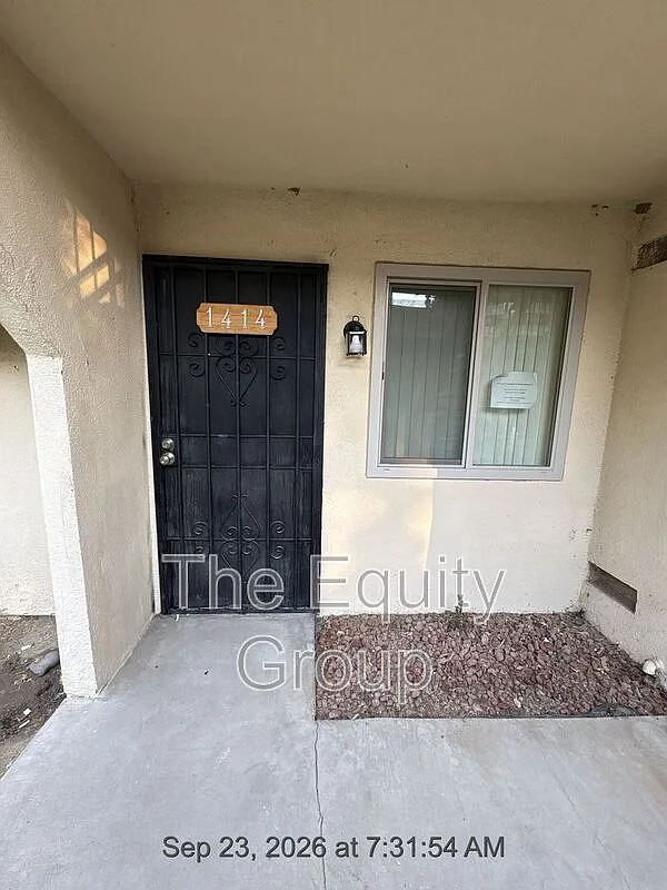 1 bed, 1.0 bath, 648 sqft, $1,100 — Photo 2