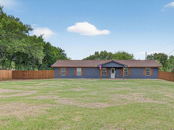 3rd image of 383 Overlook Rd