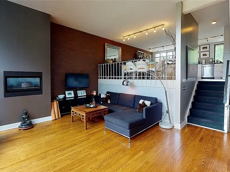 5311 Pembroke Pl — Photo 12