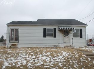 1574 S Graham Rd, Flint, MI 48532