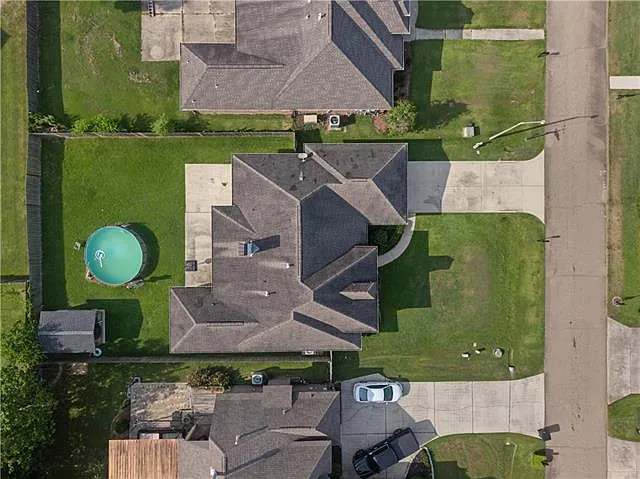 404 Golden Leaf Ct — Photo 23