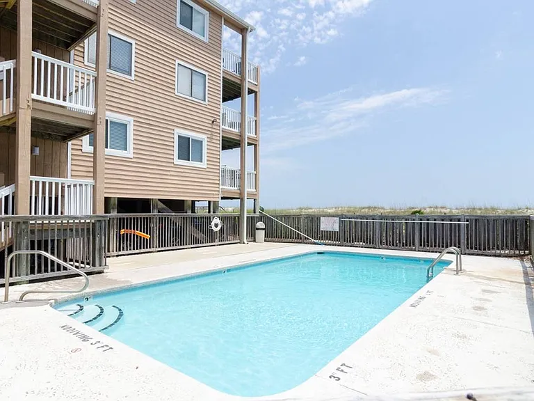 1101 S Lake Park Blvd #26A — Photo 1