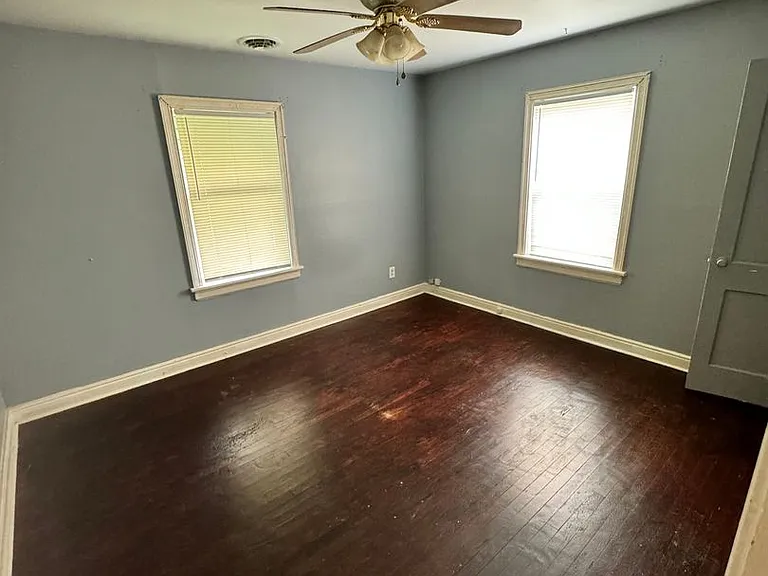 1509 Milton St — Photo 32