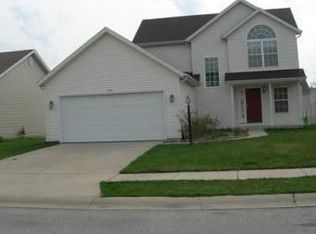 1826 Rambling Rose Ln, Mishawaka, IN 46544