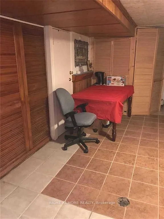 Studio, $1,300 — Photo 4