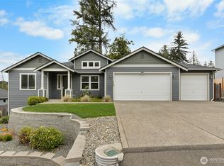 5417 53rd St W, University Place, WA 98467