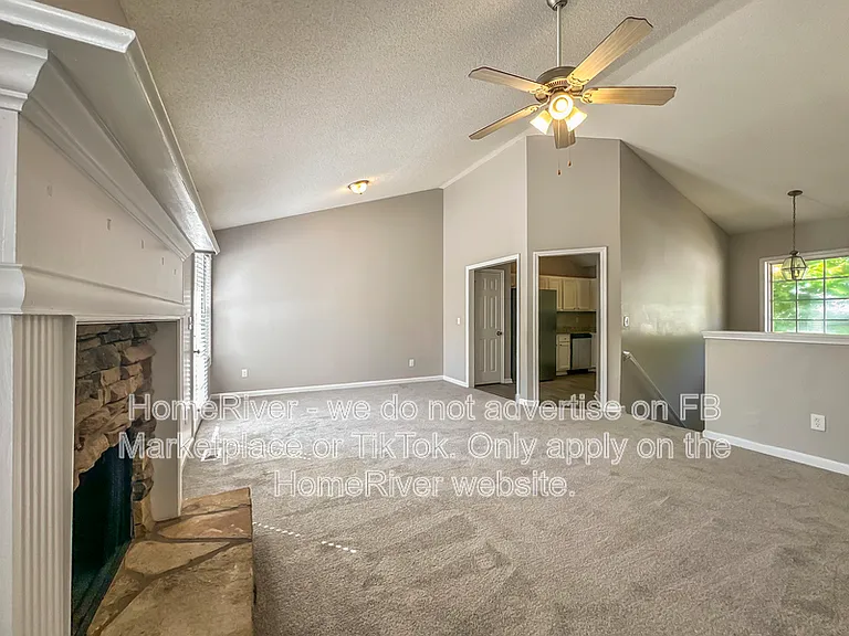 90 Greystone Cir — Photo 4