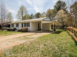 329 Nancy St, Winder, GA 30680