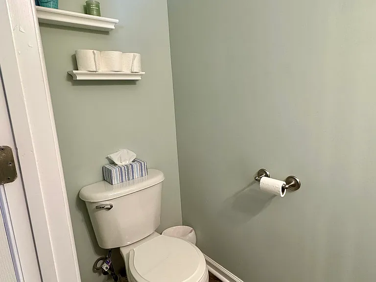 1810 Broadway St #108 — Photo 6
