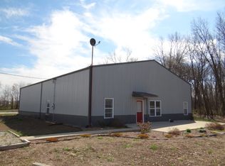 4138 Wt Royster Rd, Robards, KY 42452