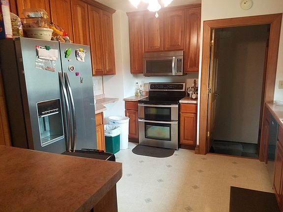 Love the cherry cabinets 
