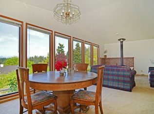 11300 Southwind Ct NE, Bainbridge Island, WA 98110