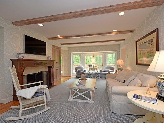 5th image of 8340 Arapaho Ln