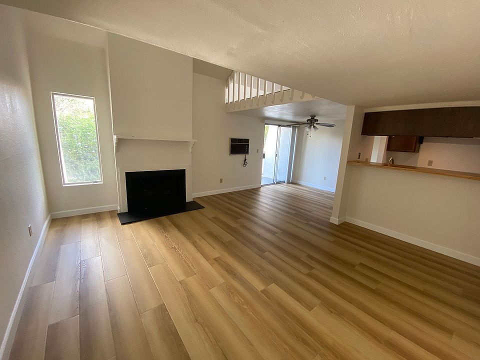 1st image of 7508 Parkway Dr Unit 202