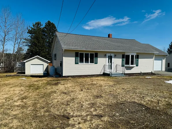 31 Dahlgren Street, Caribou, ME 04736