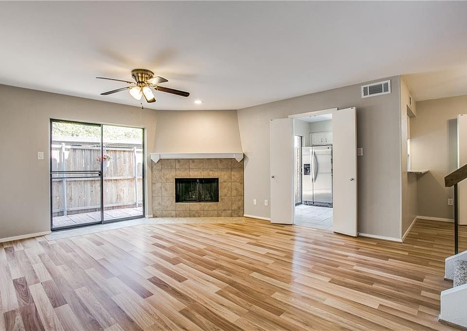 1st image of 333 Melrose Dr APT 17A