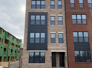 43545 Moorefield Blvd, Ashburn, VA 20148
