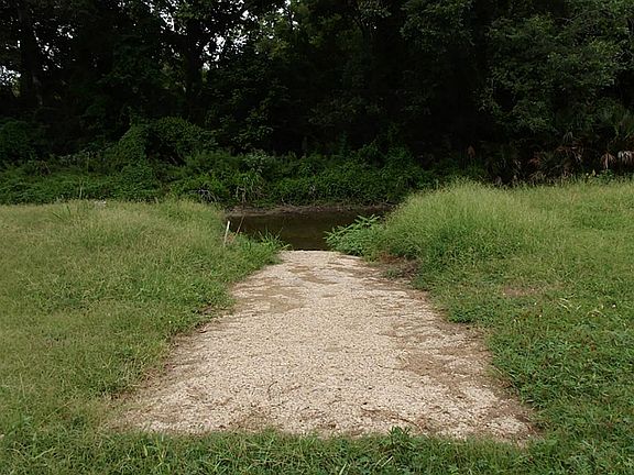 Private boat ramp to creek
