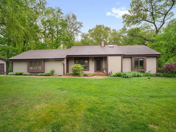 S84W30397 Chestnut DRIVE, Mukwonago, WI 53149