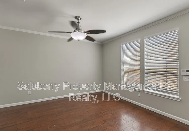 8015 Ederville Cir — Photo 6